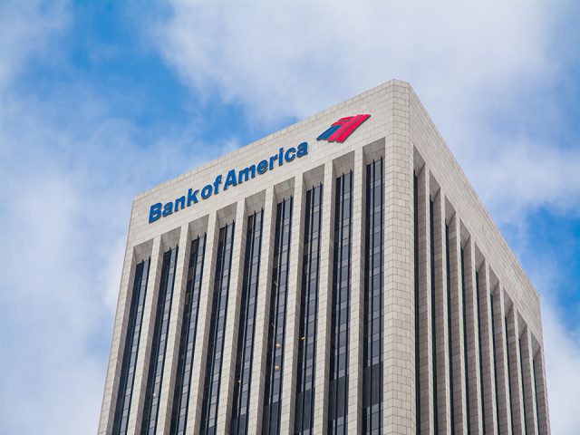 بررسی زبدگان دیجیتال صنعت بانکی: بانک آمریکا