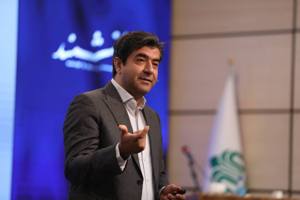 سمینار آموزشی «تحول دیجیتال برای مدیران» به میزبانی هلدینگ برق و انرژی صبا (خرداد ۱۴۰۴)